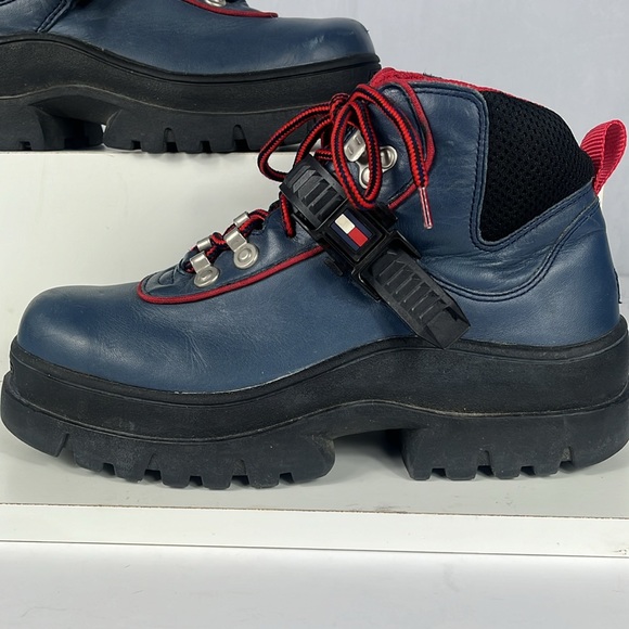 Vintage Y2K Tommy Hilfiger Navy Blue Chunky Leather Boots Lug Sole. - Picture 3 of 16